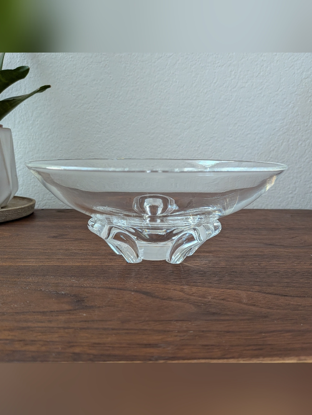 Steuben Crystal Floret Fluted Footed Bowl Signed 'Steuben' Donald Pollard Design
